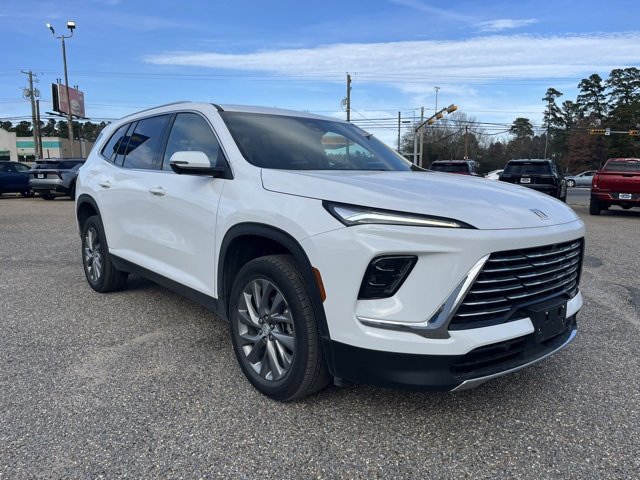 2025 Buick Enclave Preferred's photo