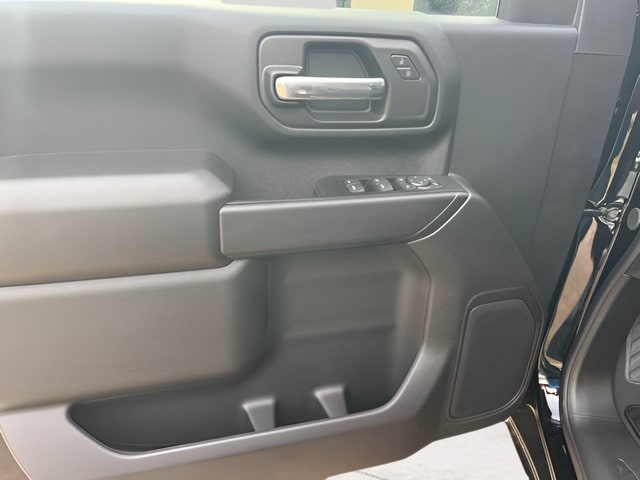 2026 Chevrolet Silverado 2500 HD Custom - Photo 12