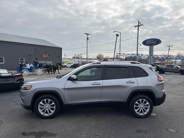 Used 2021 Jeep Cherokee Latitude with VIN 1C4PJLCB7MD147022 for sale in Washington, IN