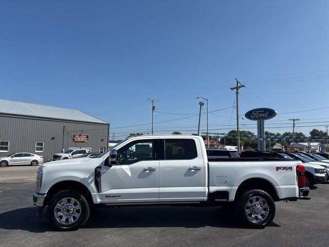 2026 Ford F-350 King Ranch photo 2