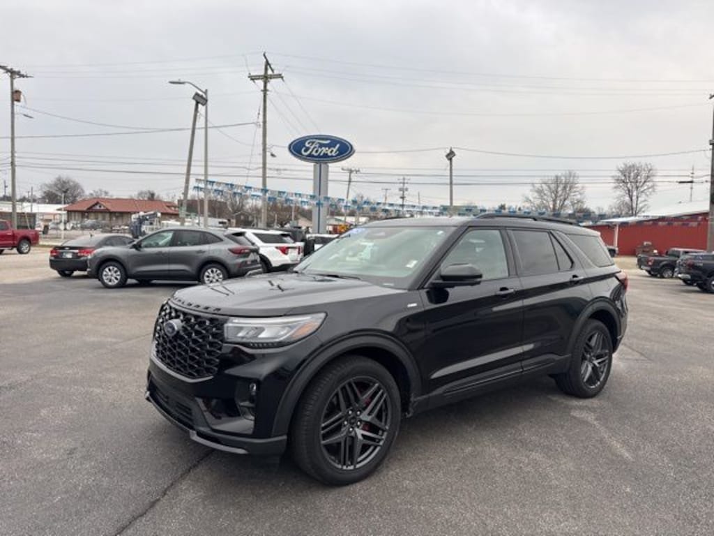 Used 2025 Ford Explorer ST-Line SUV