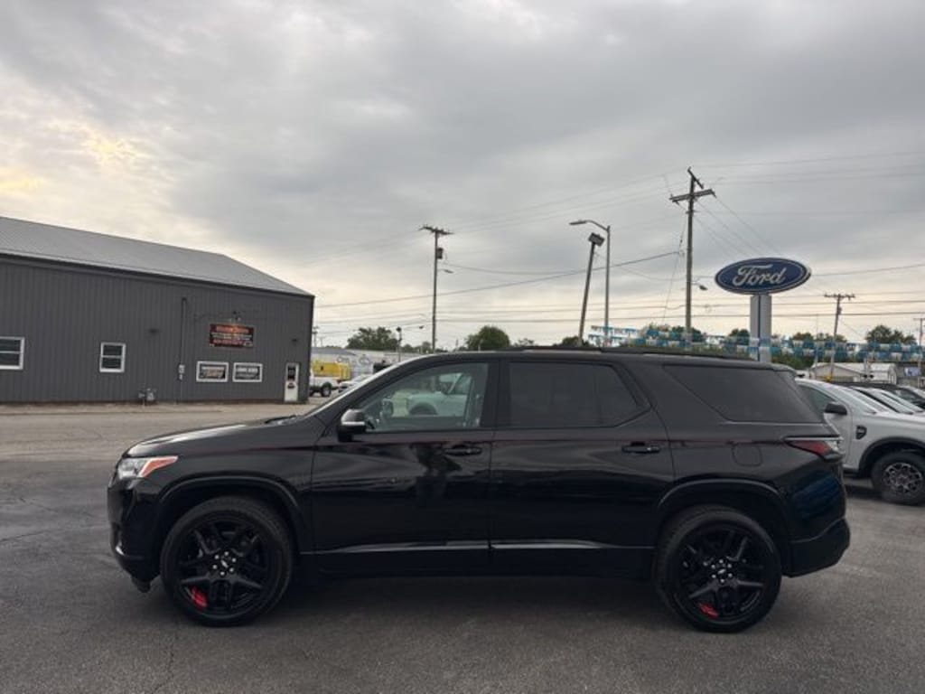 Used 2021 Chevrolet Traverse Premier SUV