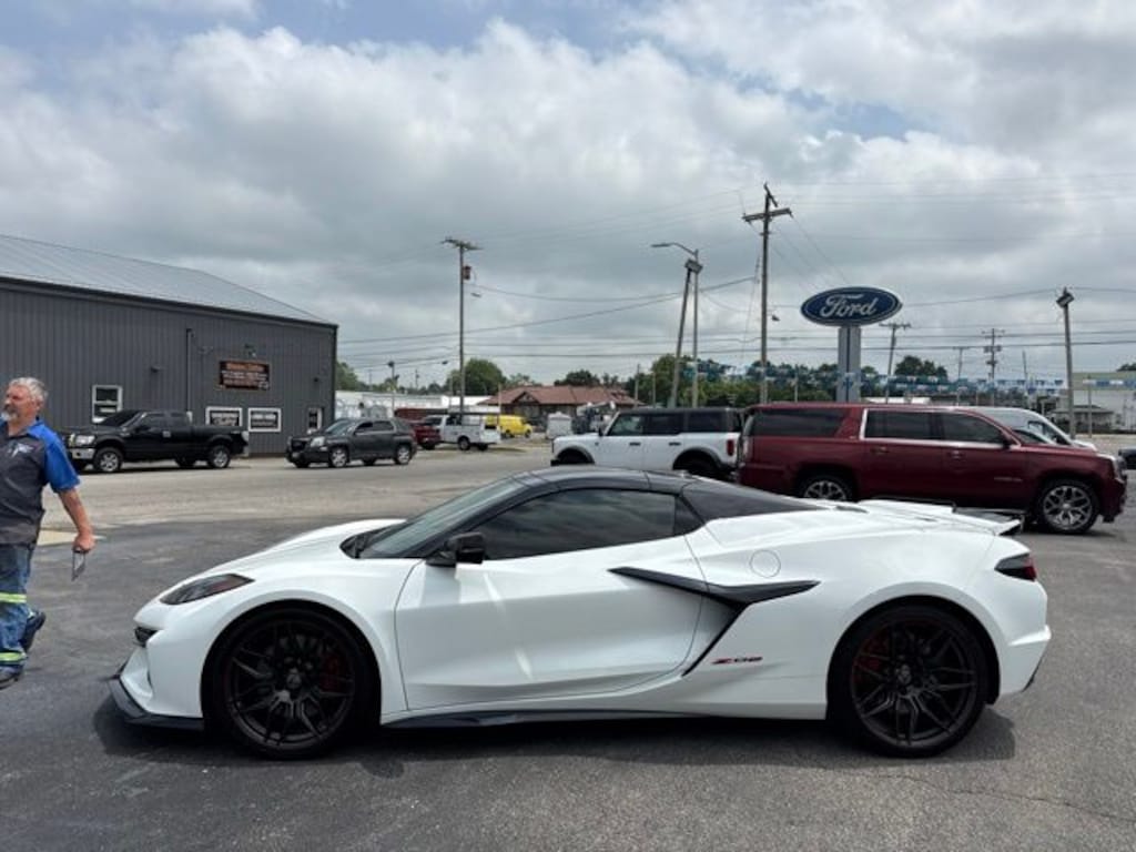 Used 2025 Chevrolet Corvette Z06 Convertible