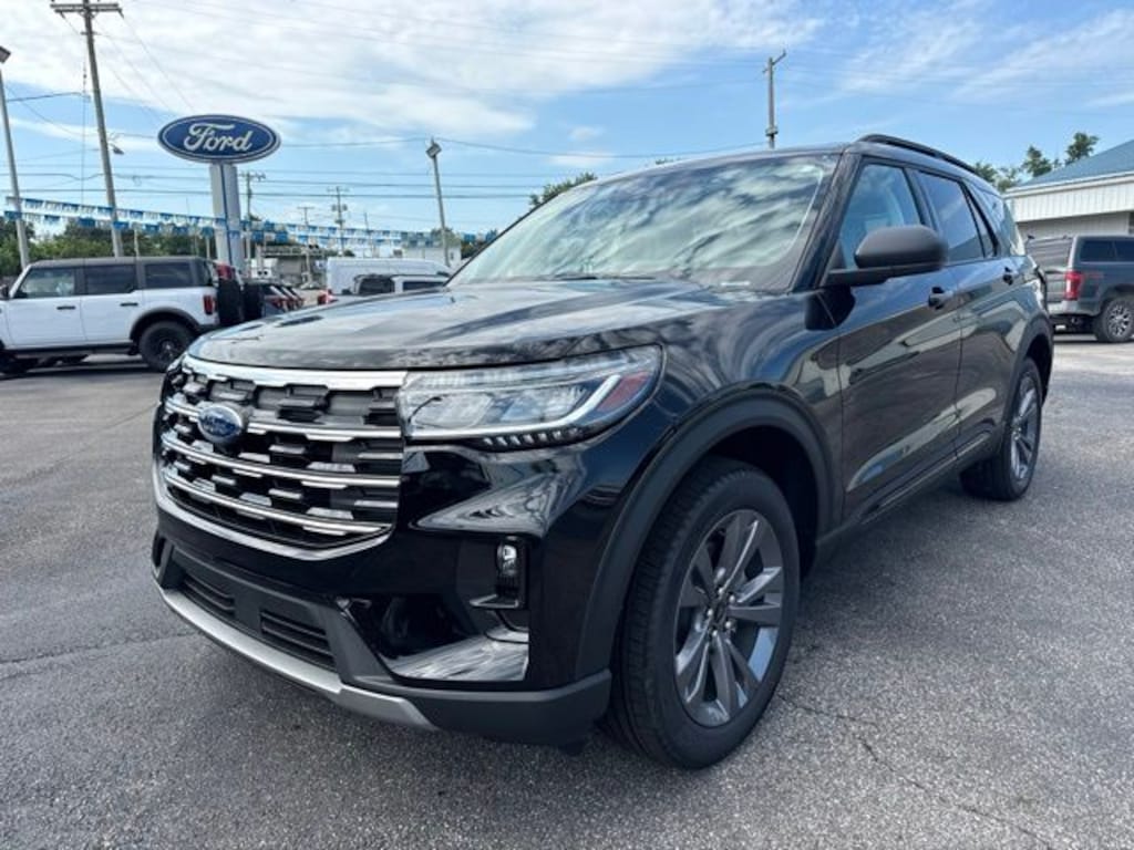 New 2026 Ford Explorer Active SUV