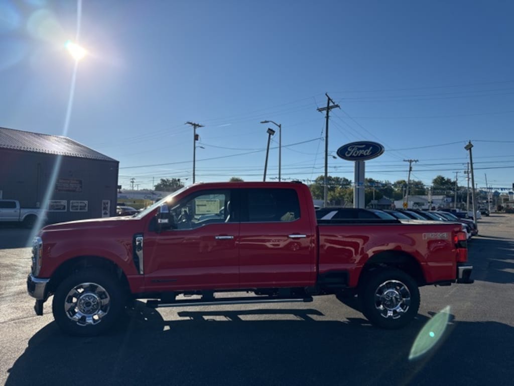 New 2026 Ford Super Duty F-350 Lariat TRUCK