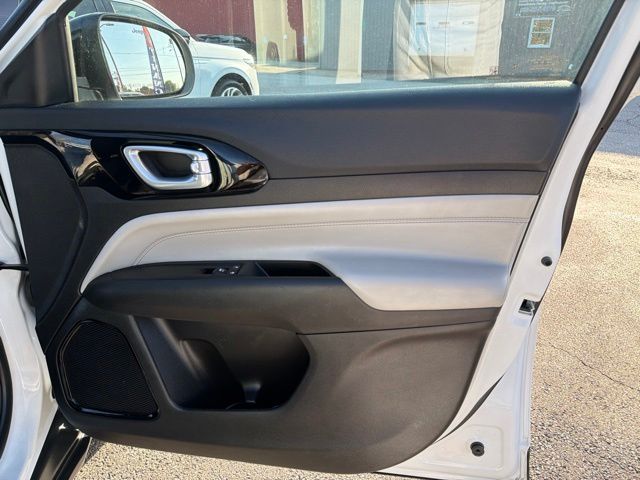 Photo 36