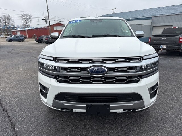 2024 Ford Expedition Platinum photo 3