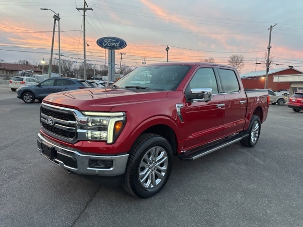 New 2025 Ford F-150 Lariat TRUCK