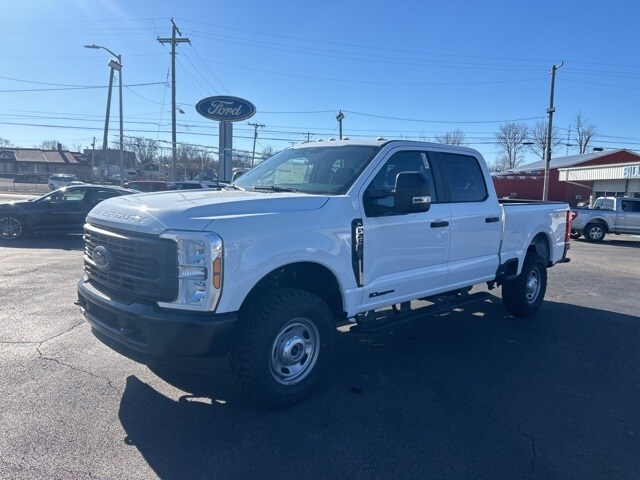 2025 Ford F-250 photo 3
