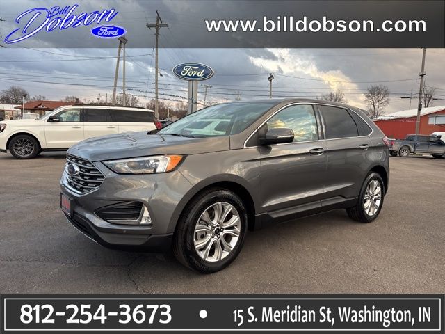2024 Ford Edge Titanium