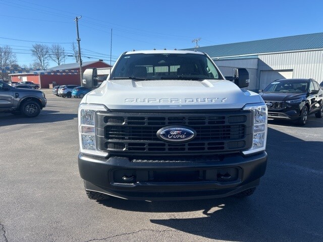 2025 Ford F-250 photo 4