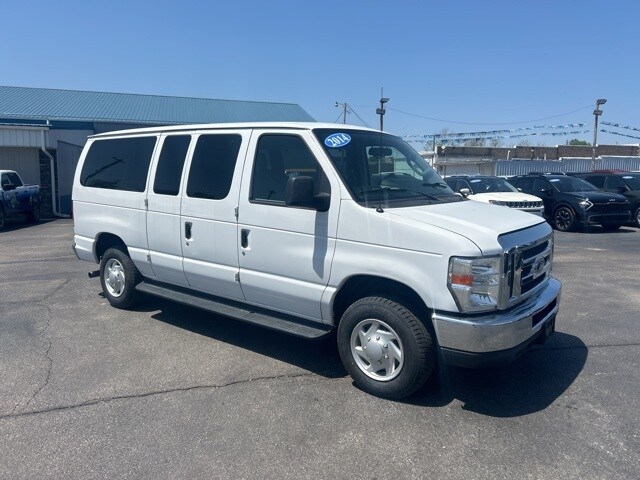 2014 Ford E-350 photo 3