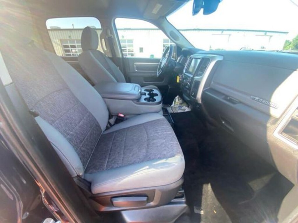 Used 2016 Ram 1500 SLT Crew Cab Truck