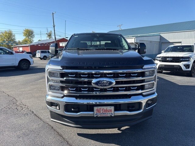 2023 Ford F-250 Lariat photo 4