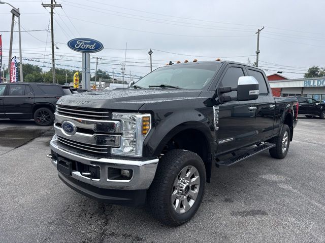 Used 2019 Ford F-250 Lariat Crew Cab Truck