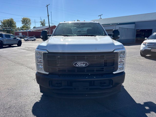 New 2027 Ford Chassis Cab F-350® XL TRUCK