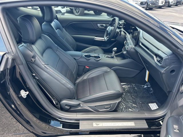 2025 Ford Mustang GT Premium Fastback - Photo 33