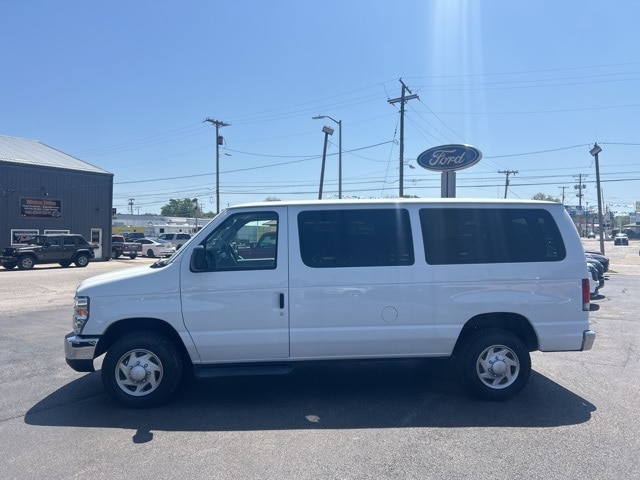 Used 2014 Ford E-Series Econoline Wagon XLT with VIN 1FBNE3BL4EDA97790 for sale in Washington, IN