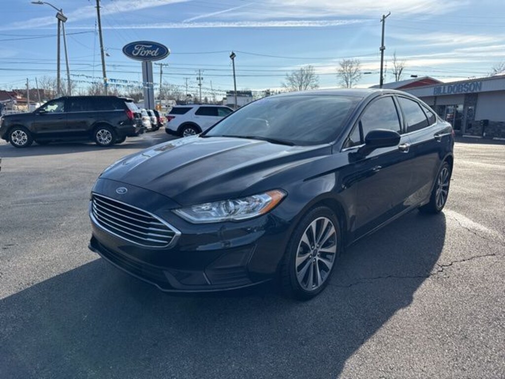 Used 2020 Ford Fusion SE Sedan