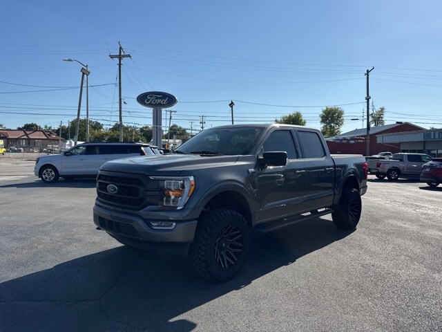 2023 Ford F-150 XLT photo 3