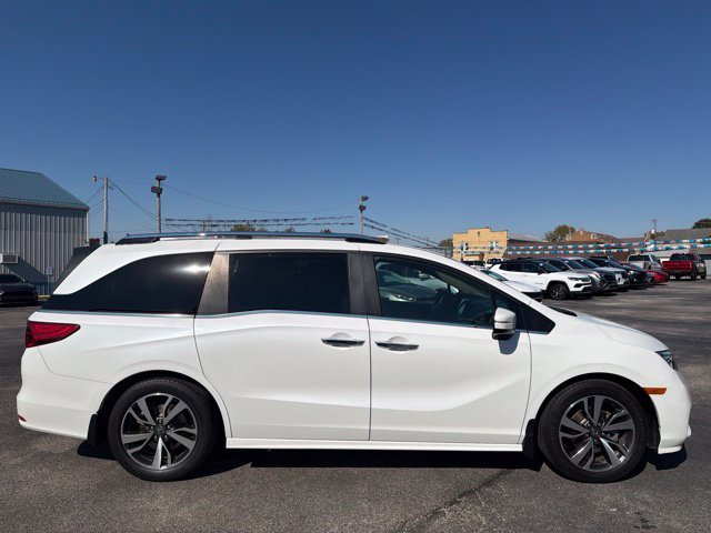 Used 2022 Honda Odyssey Touring Passenger Van