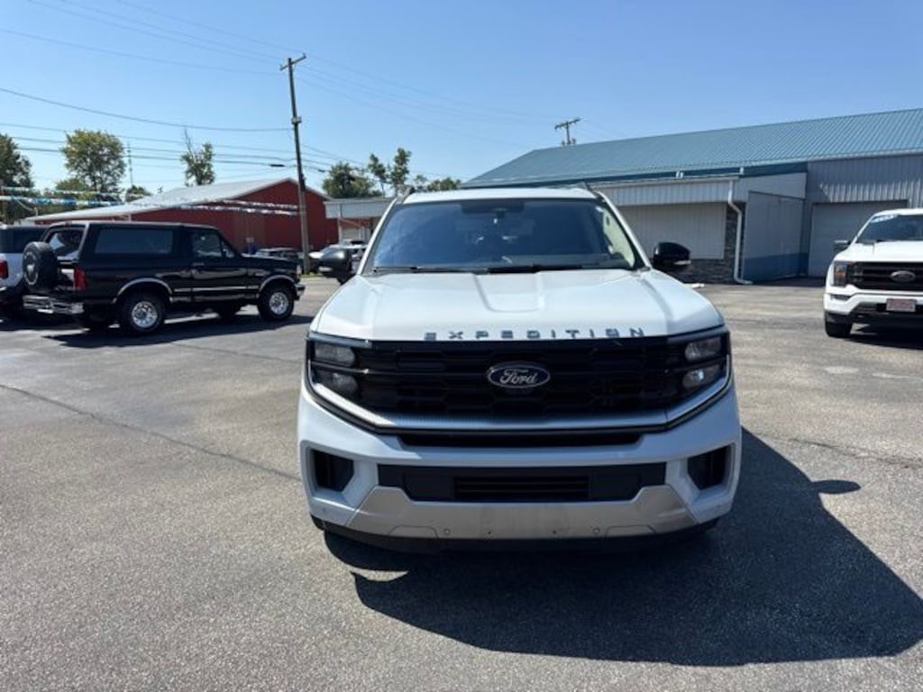 Used 2025 Ford Expedition MAX Platinum SUV