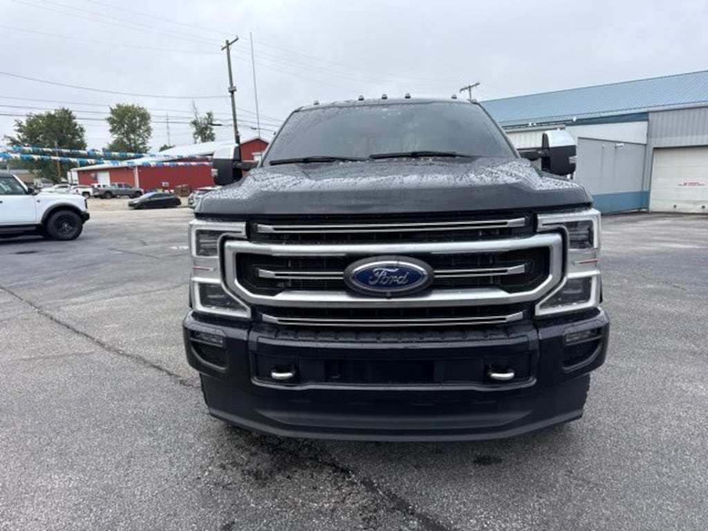 Used 2021 Ford F-250 Platinum Crew Cab Truck