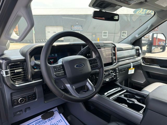 2026 Ford F-350 Super Duty Lariat - Photo 13