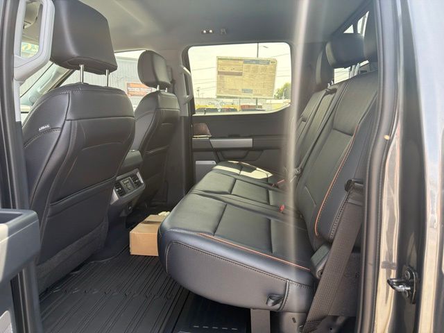 2026 Ford F-350 Super Duty Lariat - Photo 27
