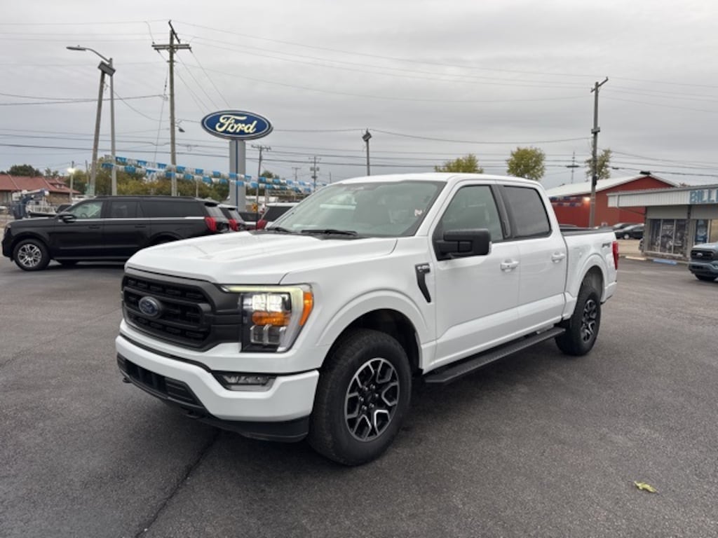 Used 2022 Ford F-150 XLT Crew Cab Short Bed Truck