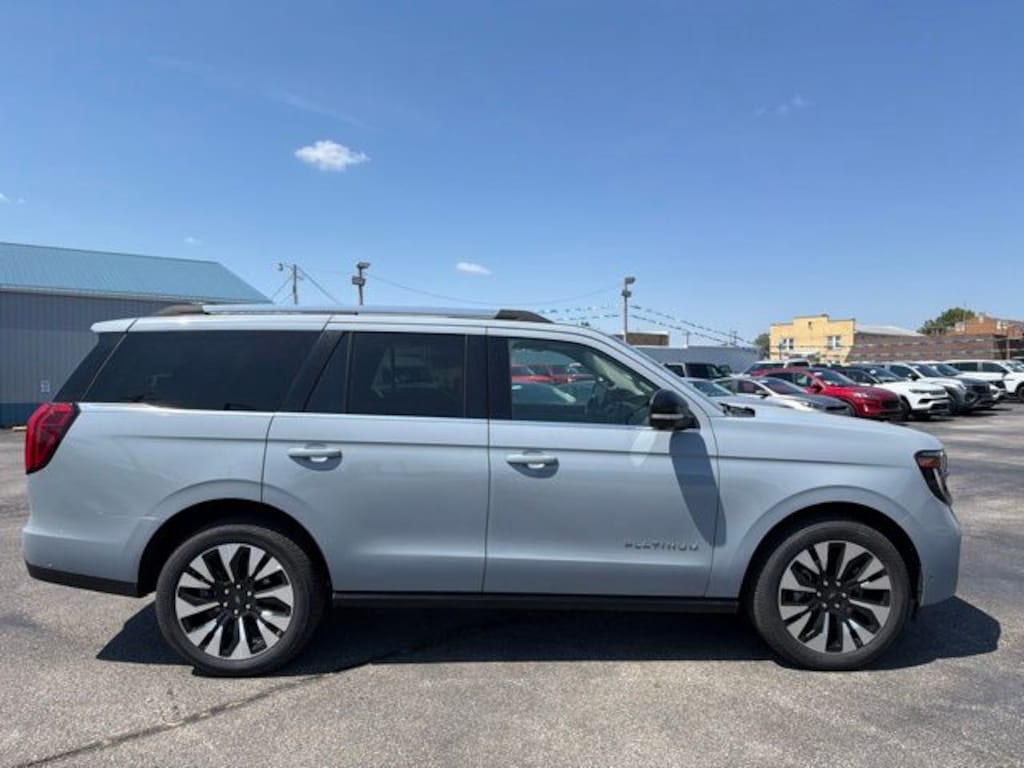 Used 2025 Ford Expedition Platinum SUV