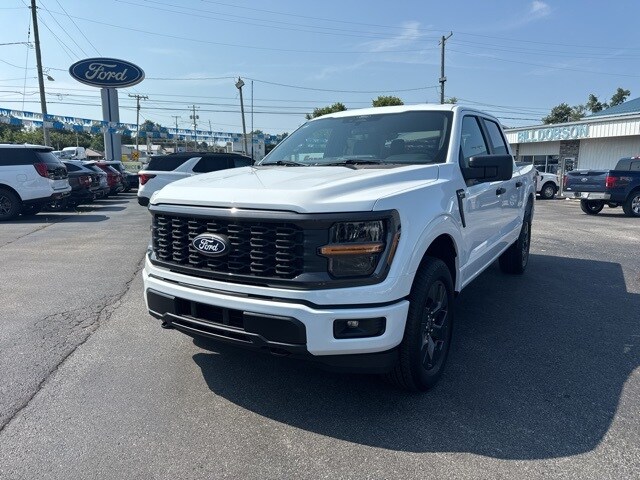 2025 Ford F-150 STX photo 4