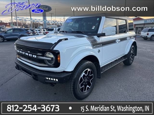 2022 Ford Bronco 4-Door Outer Banks's photo