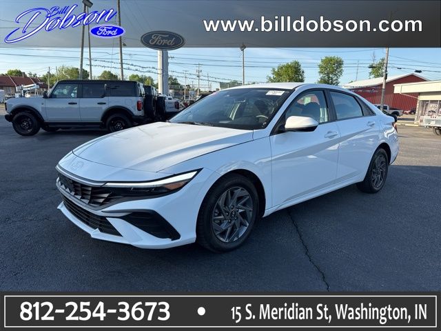 2024 Hyundai Elantra 2.0 SEL IVT's photo