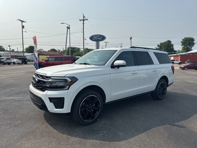 2022 Ford Expedition MAX Limited photo 3