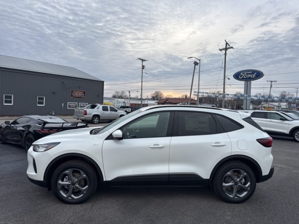 New 2026 Ford Escape ST-Line Select SUV
