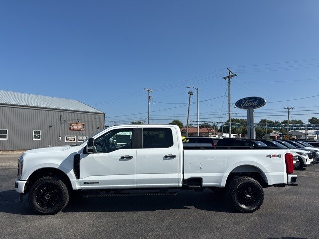 2026 Ford F-350 XL photo 2