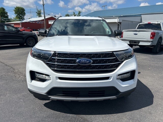 2021 Ford Explorer XLT photo 4