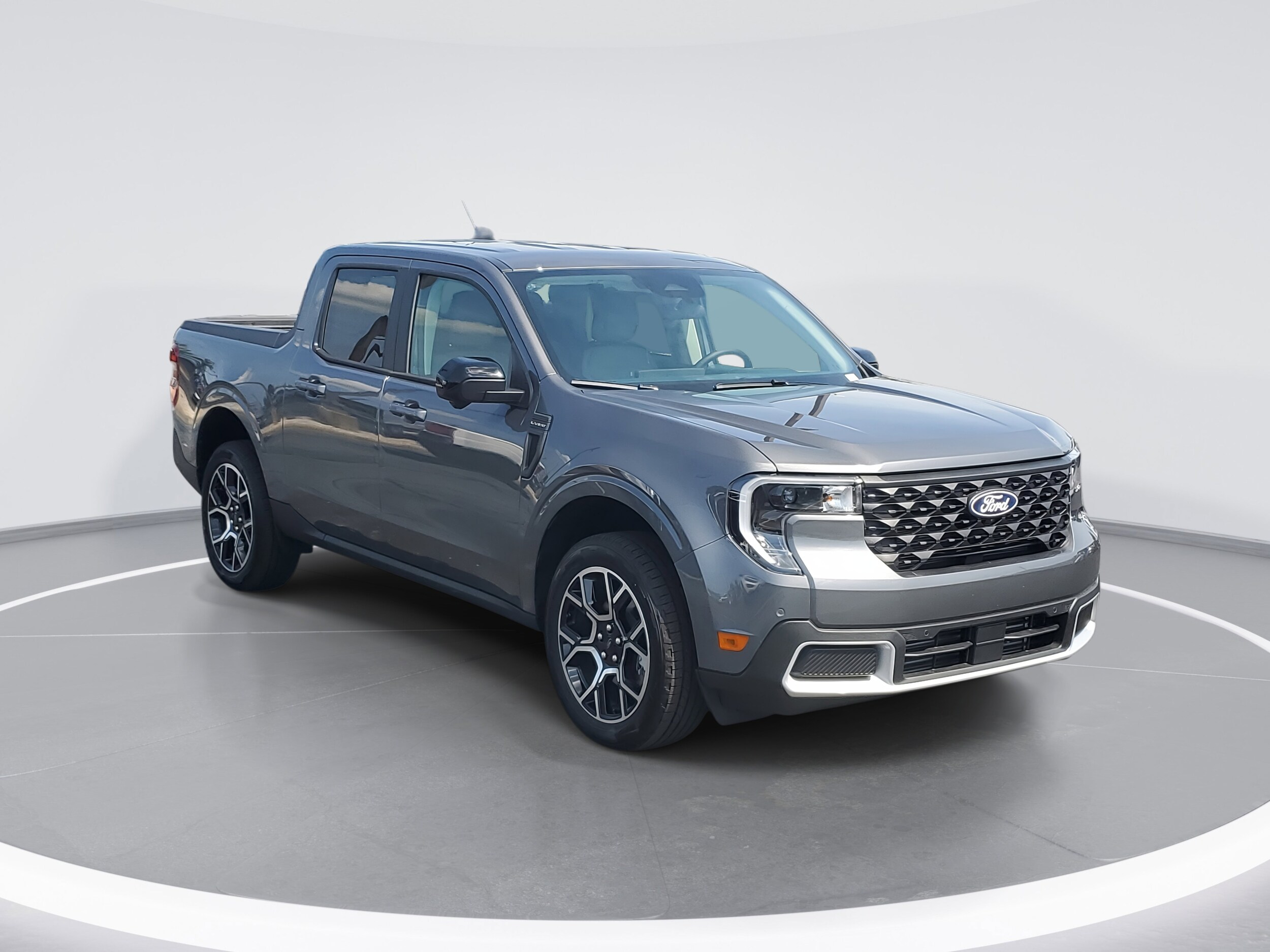 2025 Ford Maverick Lariat photo 3