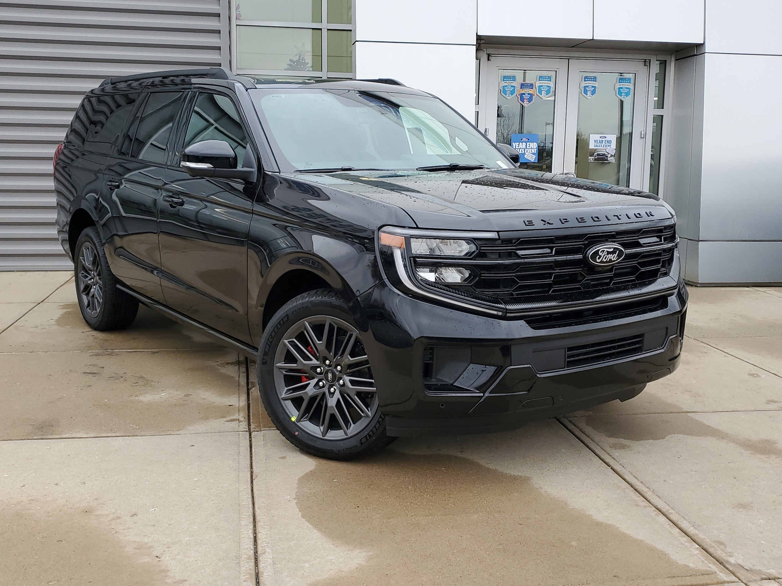 2025 Ford Expedition Platinum's photo