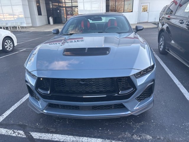 2025 Ford Mustang GT photo 2