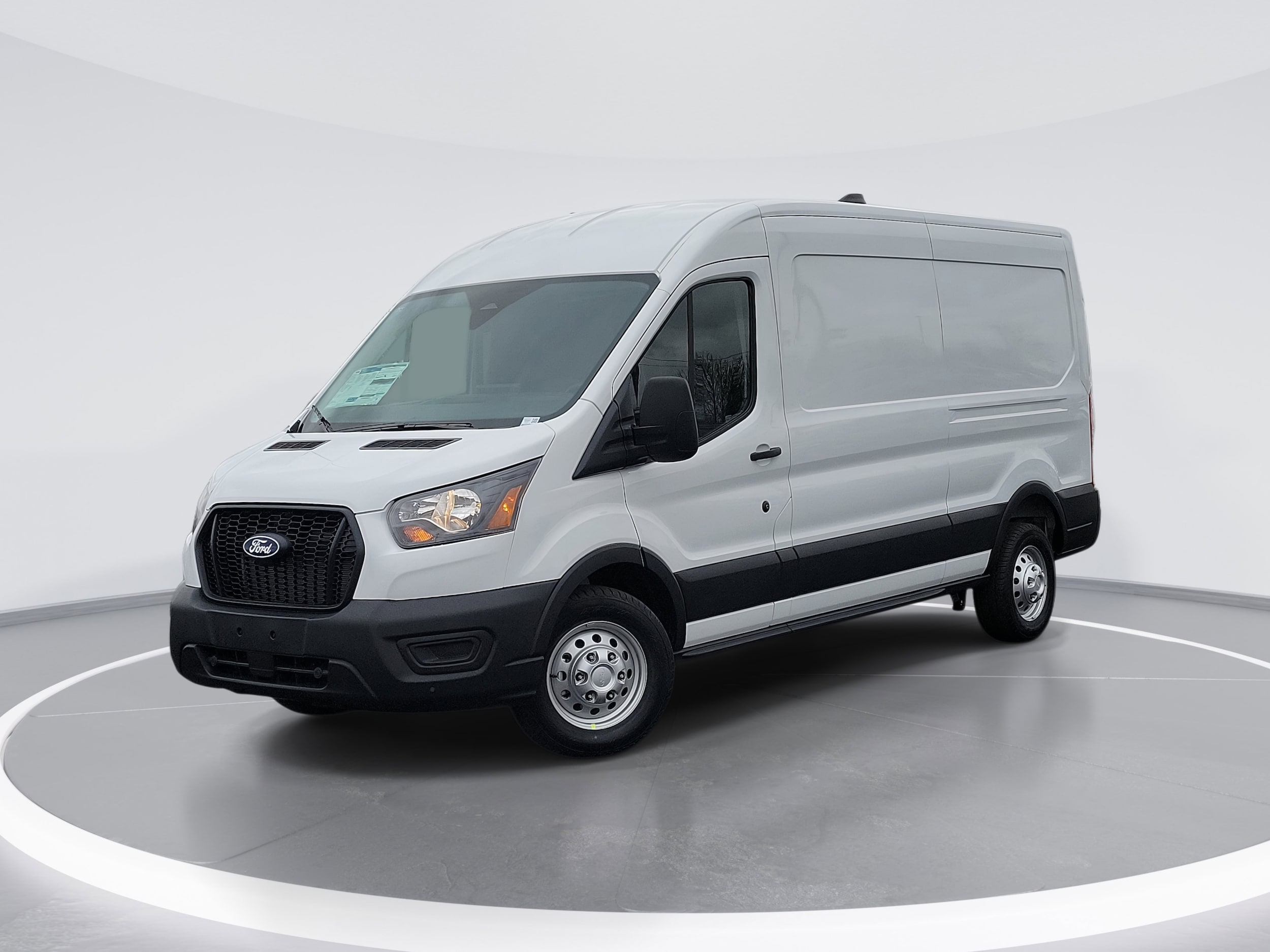 2026 Ford Transit Van Base's photo