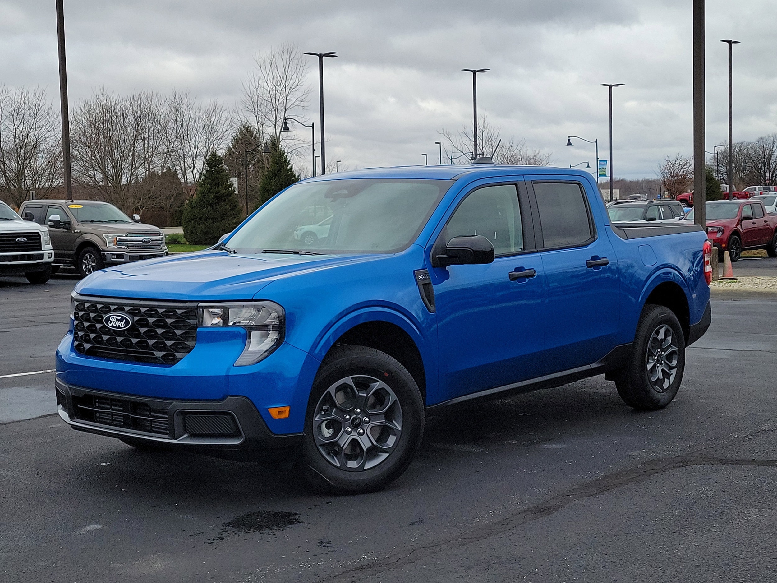 2025 Ford Maverick XLT's photo