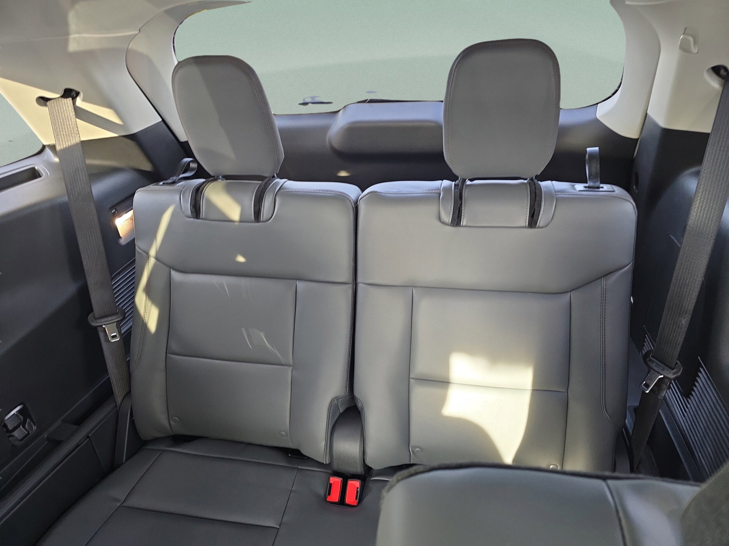 2026 Ford Explorer Active - Photo 8