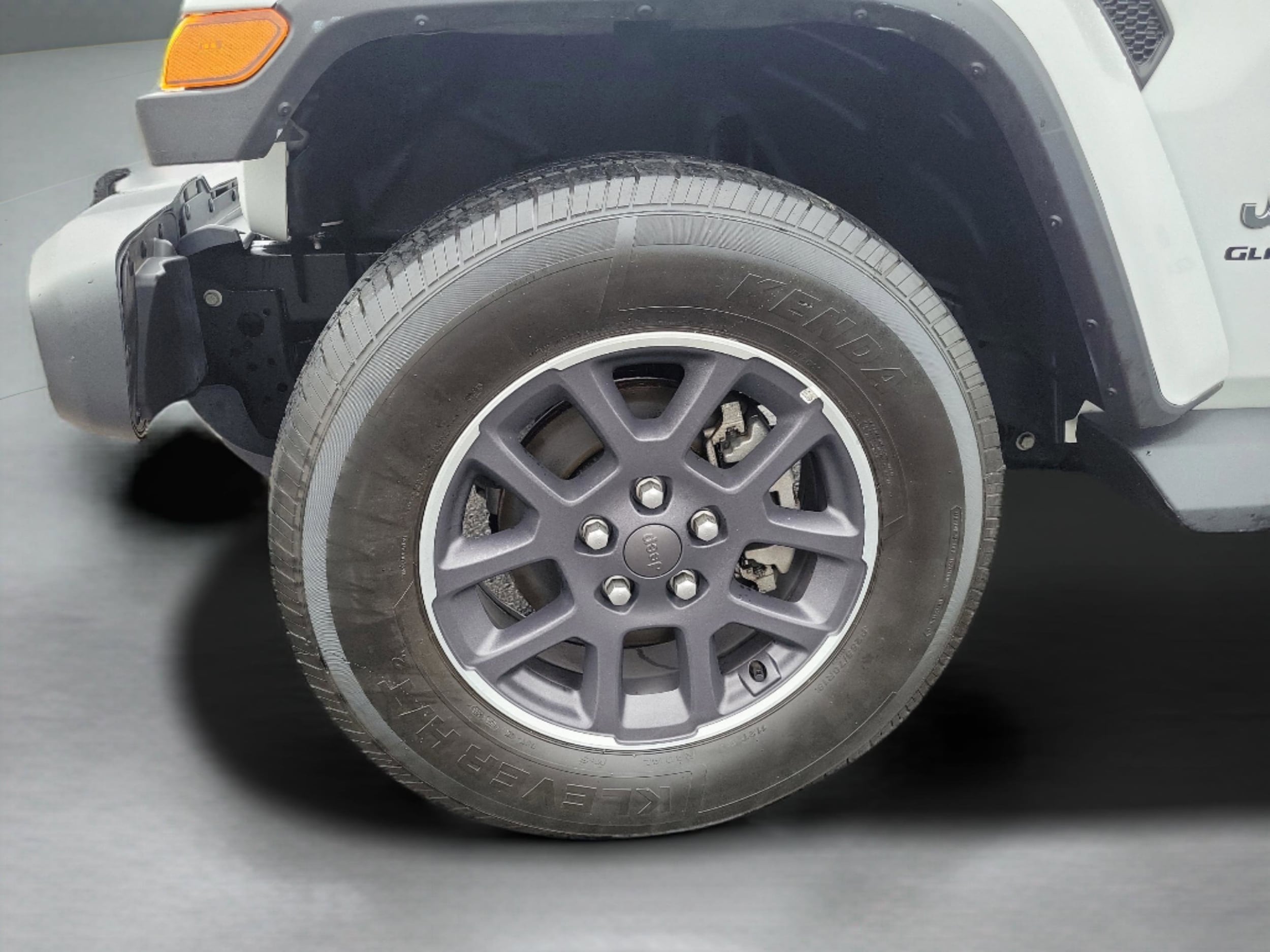 2022 Jeep Gladiator Overland - Photo 15