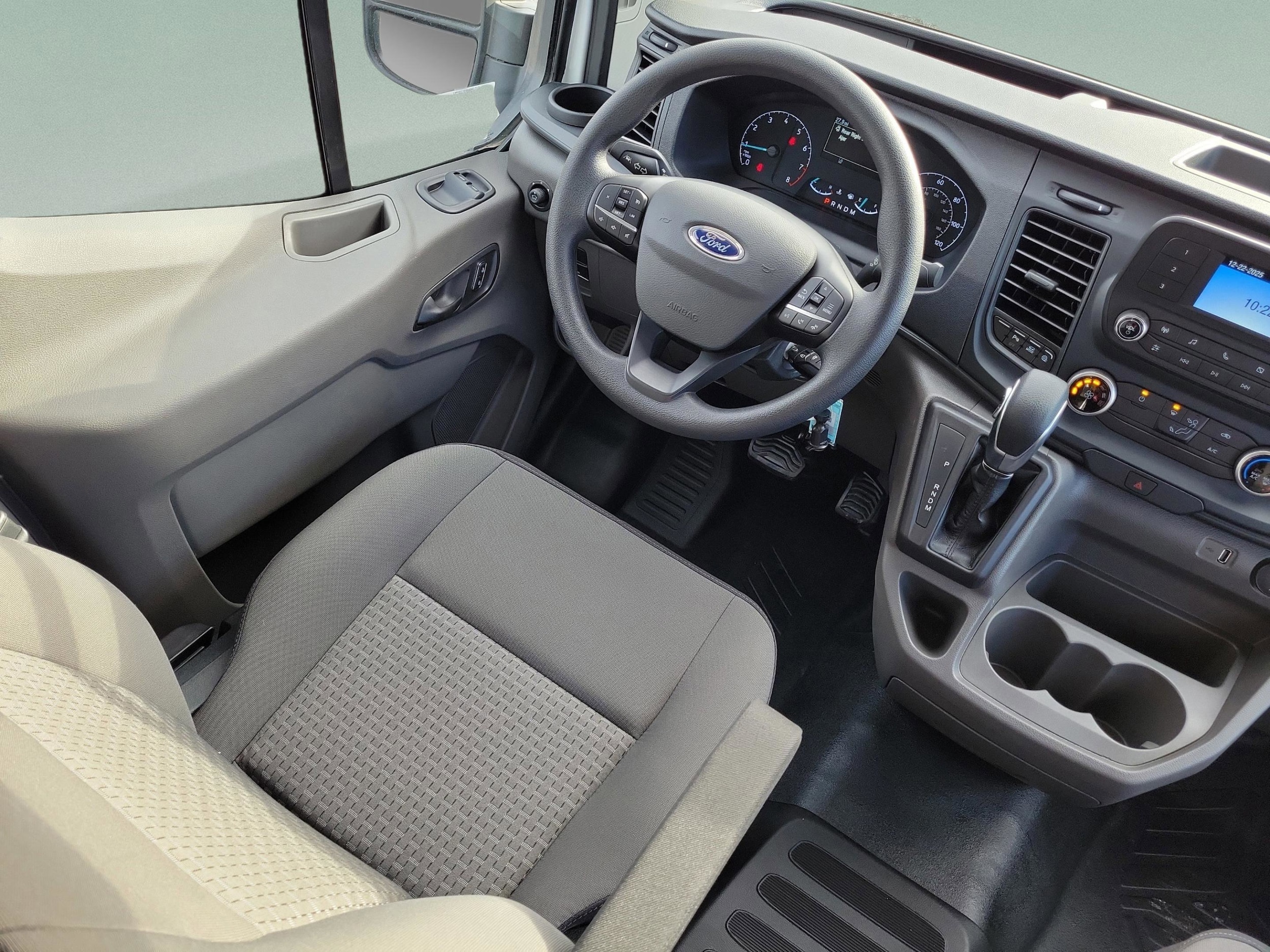 2024 Ford Transit Van Base - Photo 14