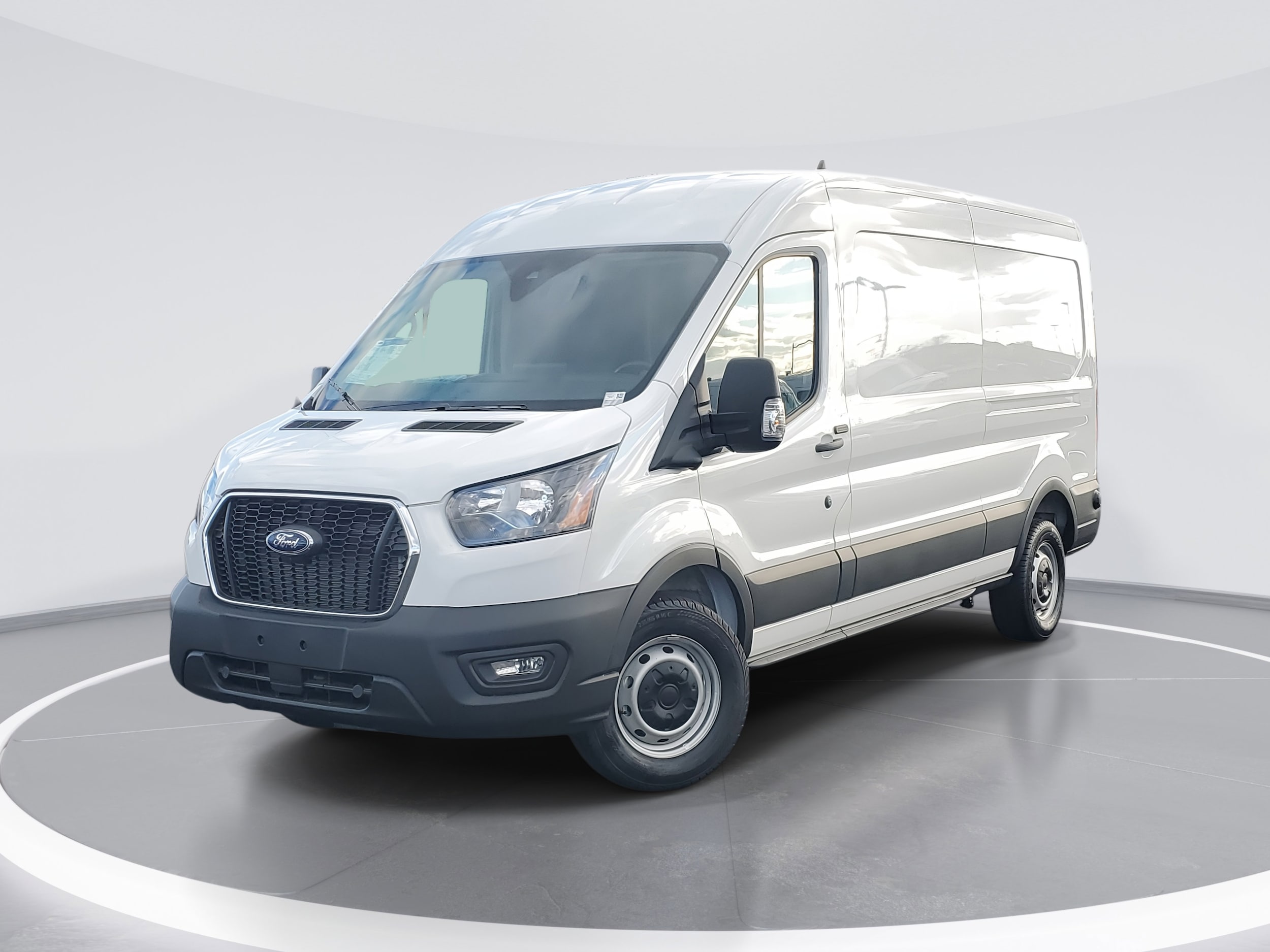 2025 Ford Transit Van Base's photo