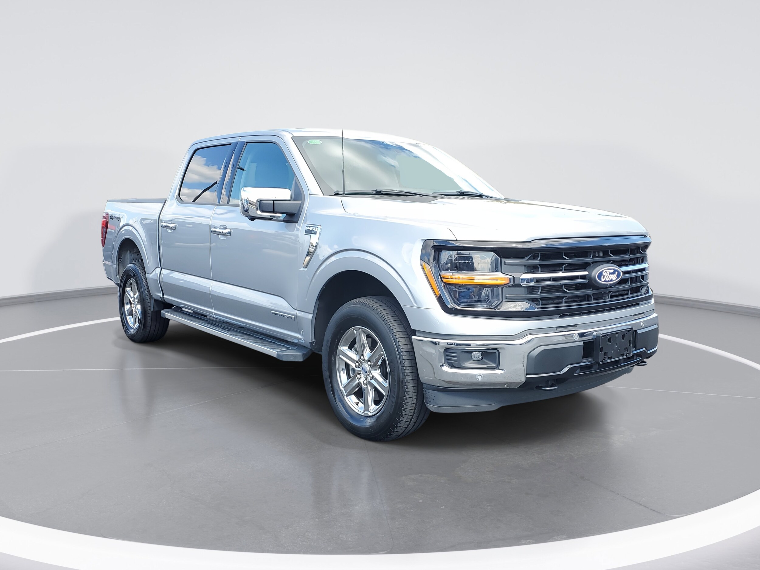 2024 Ford F-150 XLT photo 3