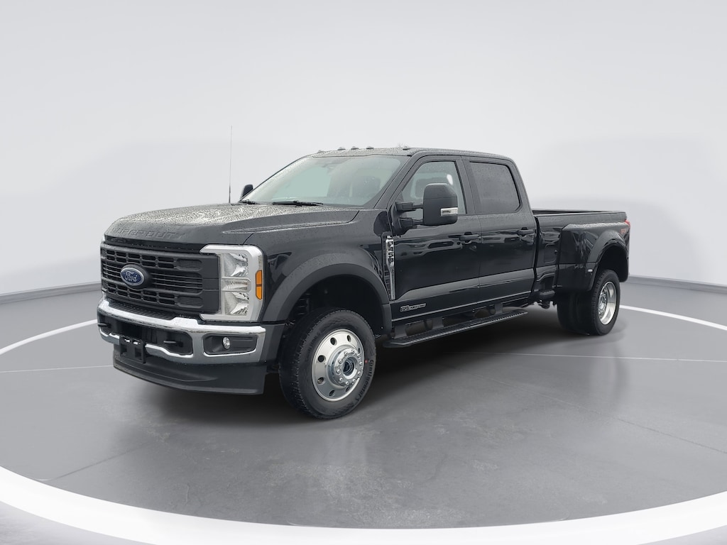 New 2026 Ford Super Duty F-450 DRW XL Truck Crew Cab
