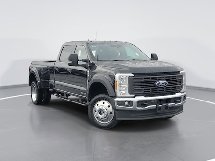 2026 Ford Super Duty F-450 DRW XL Truck Crew Cab
